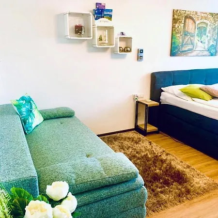 Daniel J Apartment *